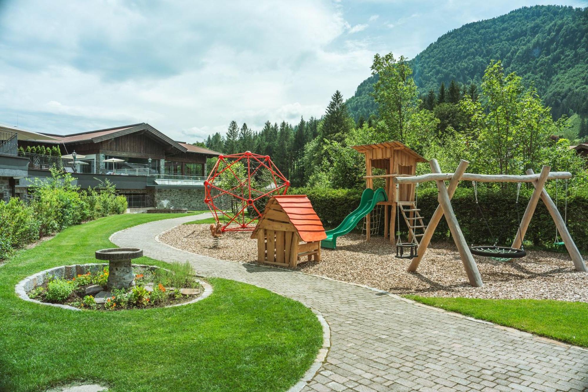 Hotel Jagdschloessl Kirchdorf in Tirol Eksteriør billede